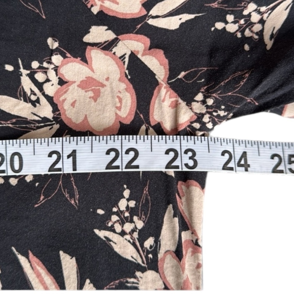 Evereve Floral Black and Pink Women's Top Cotton/Rayon Size XL - Picture 6 of 9
